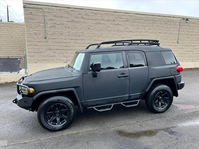 used 2011 Toyota FJ Cruiser car, priced at $18,995