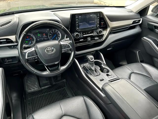 used 2021 Toyota Highlander Hybrid car, priced at $31,950
