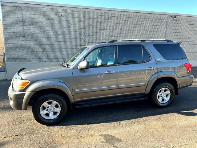 used 2007 Toyota Sequoia car, priced at $14,995
