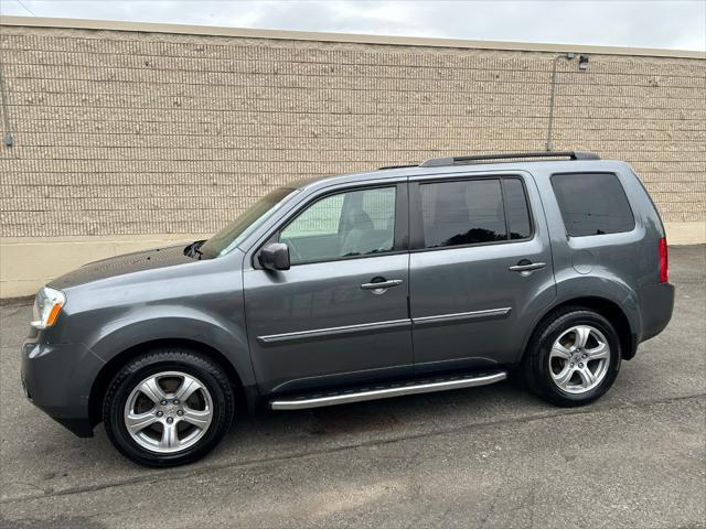 used 2012 Honda Pilot car, priced at $15,950