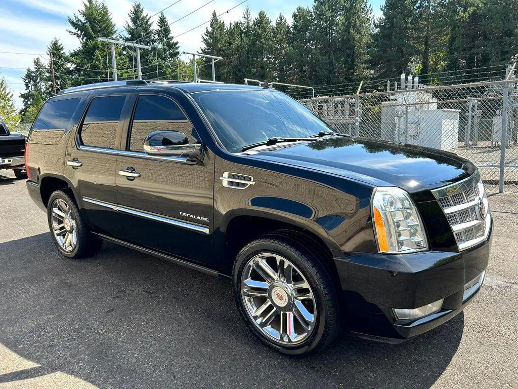 used 2013 Cadillac Escalade car, priced at $19,950