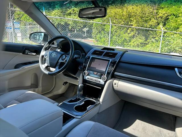 used 2012 Toyota Camry Hybrid car, priced at $14,950