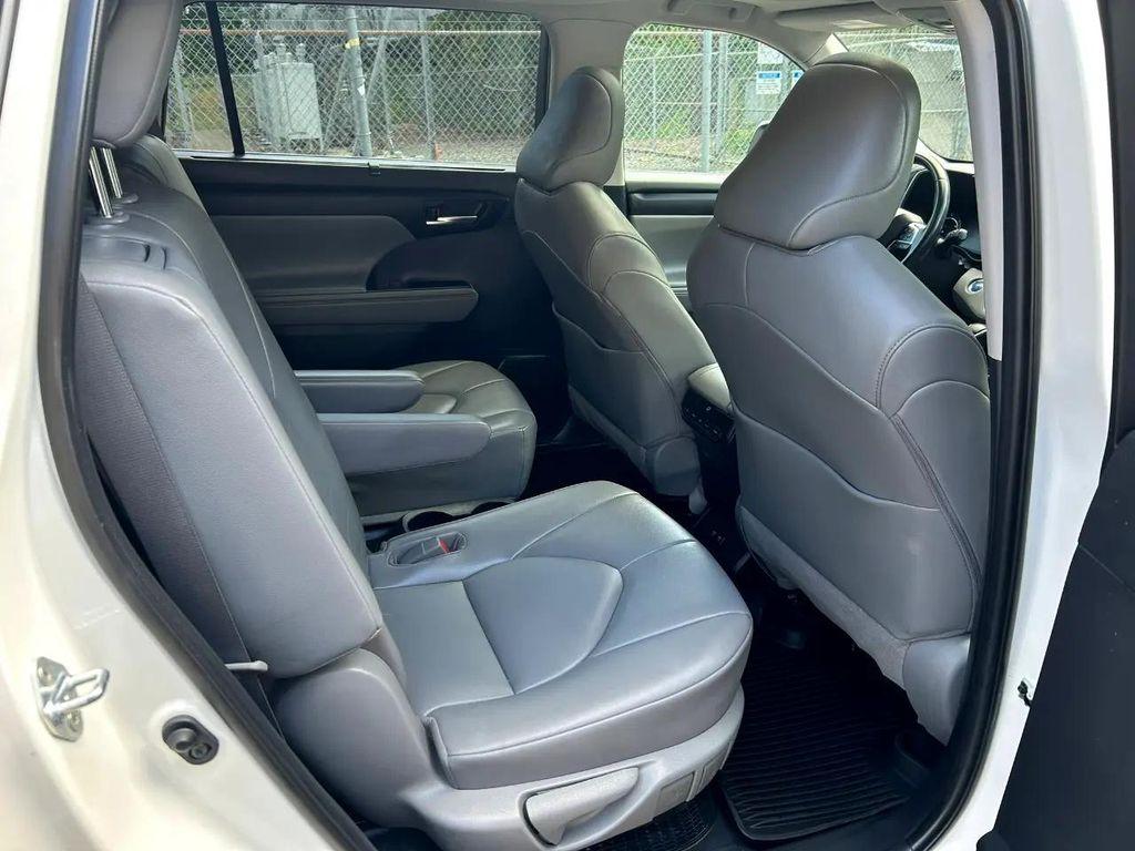 used 2021 Toyota Highlander Hybrid car, priced at $36,995