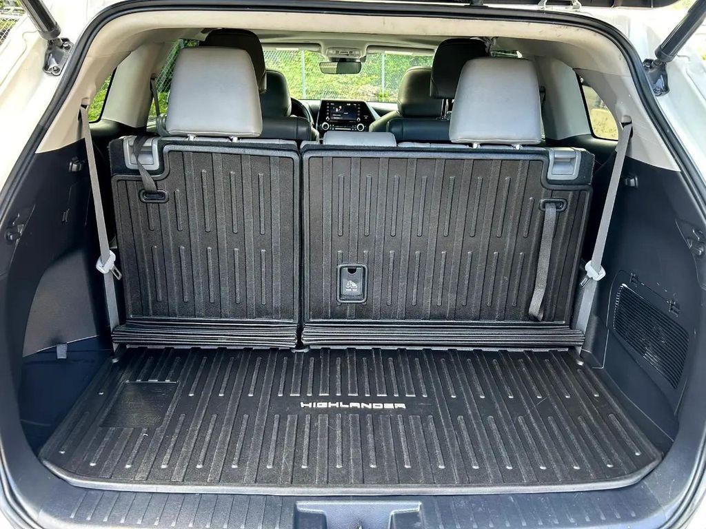 used 2021 Toyota Highlander Hybrid car, priced at $36,995