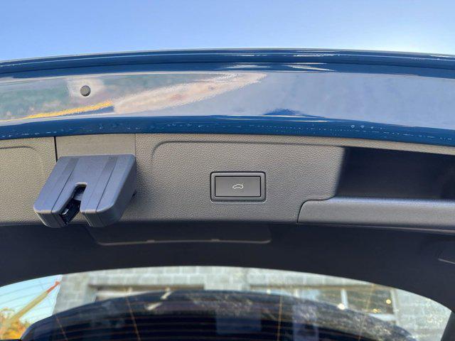 new 2025 Volkswagen Atlas Cross Sport car, priced at $42,641