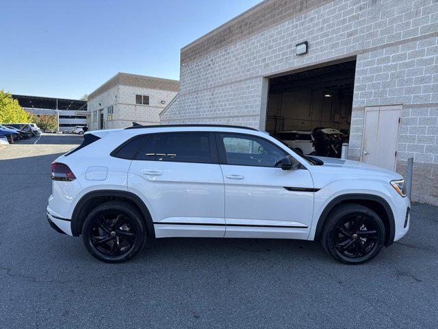 new 2025 Volkswagen Atlas Cross Sport car, priced at $48,706