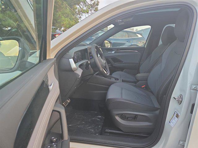 new 2025 Volkswagen Tiguan car, priced at $37,077