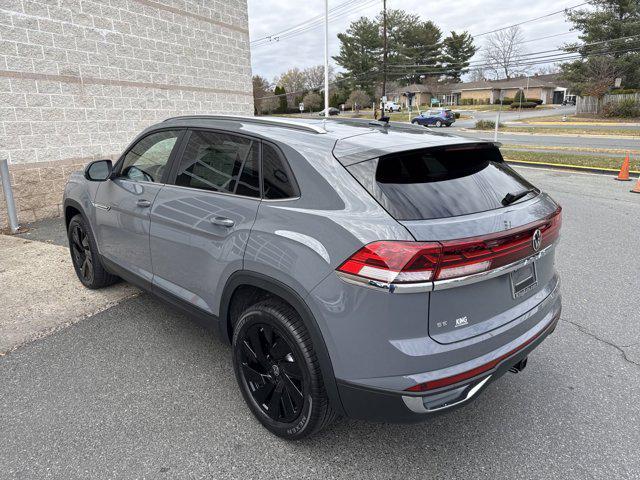 new 2025 Volkswagen Atlas Cross Sport car, priced at $44,418