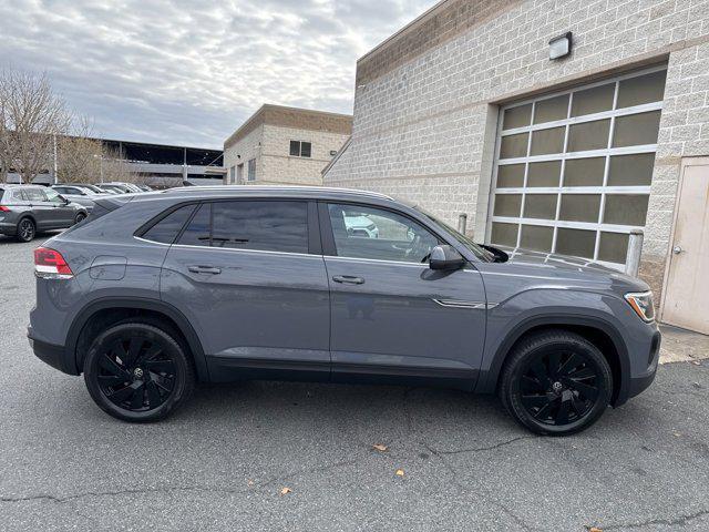 new 2025 Volkswagen Atlas Cross Sport car, priced at $44,418