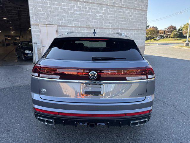 new 2024 Volkswagen Atlas Cross Sport car, priced at $46,246