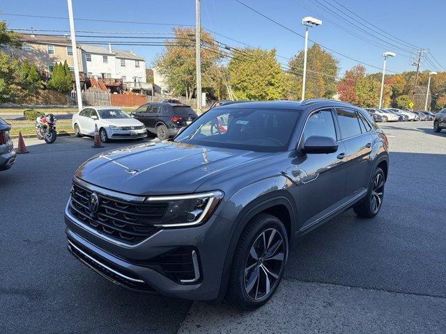 new 2024 Volkswagen Atlas Cross Sport car, priced at $46,746