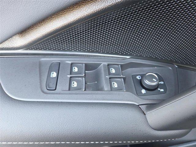 new 2025 Volkswagen Tiguan car, priced at $41,930