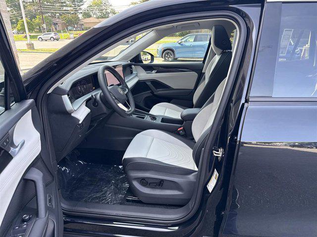 new 2025 Volkswagen Tiguan car, priced at $35,073