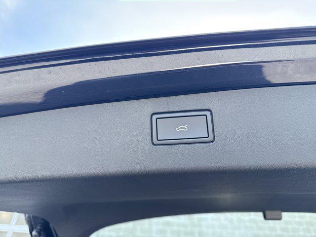 new 2025 Volkswagen Tiguan car, priced at $35,073
