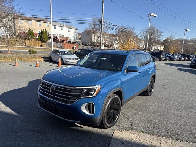 new 2025 Volkswagen Atlas car, priced at $44,810