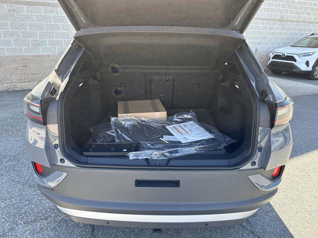 new 2025 Volkswagen ID.4 car, priced at $48,943