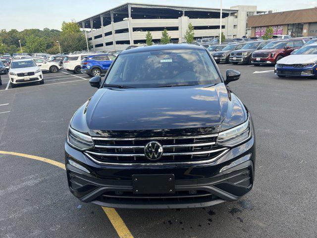 new 2024 Volkswagen Tiguan car, priced at $25,892