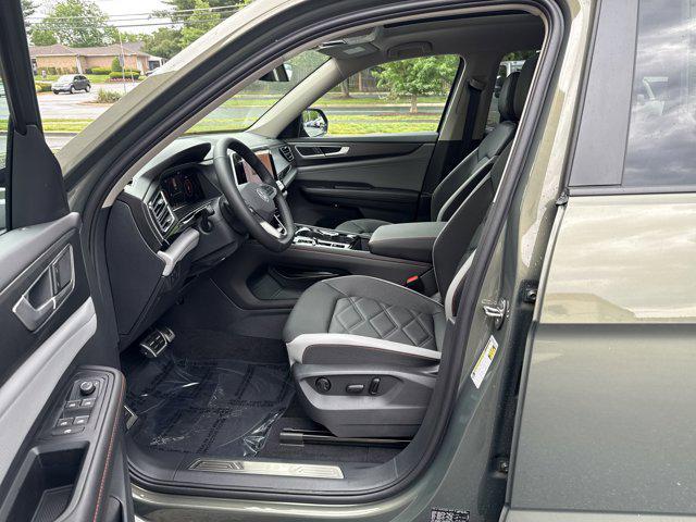 new 2025 Volkswagen Atlas car, priced at $45,137