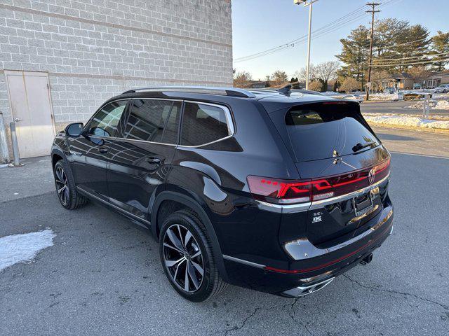 new 2024 Volkswagen Atlas car, priced at $47,814