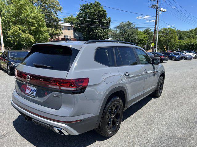 new 2024 Volkswagen Atlas car, priced at $44,780