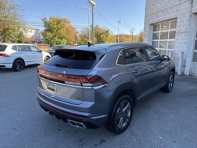 new 2024 Volkswagen Atlas Cross Sport car, priced at $42,771