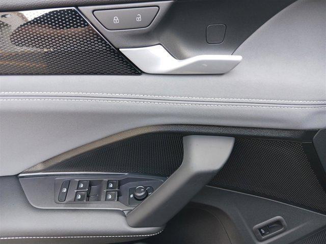 new 2025 Volkswagen Tiguan car, priced at $36,350