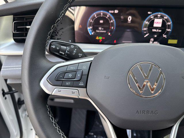 new 2025 Volkswagen Tiguan car, priced at $32,484