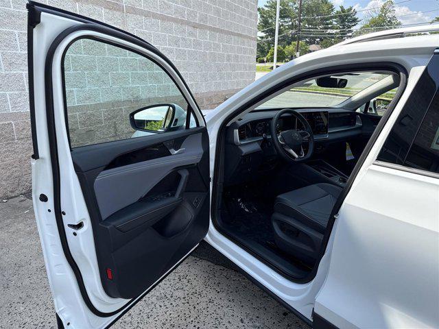 new 2025 Volkswagen Tiguan car, priced at $32,484