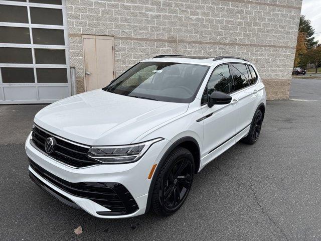 new 2024 Volkswagen Tiguan car, priced at $32,883