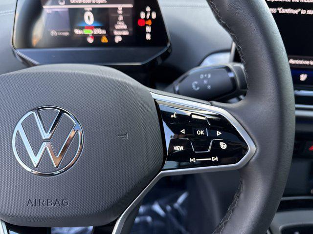 new 2025 Volkswagen ID.4 car, priced at $45,571