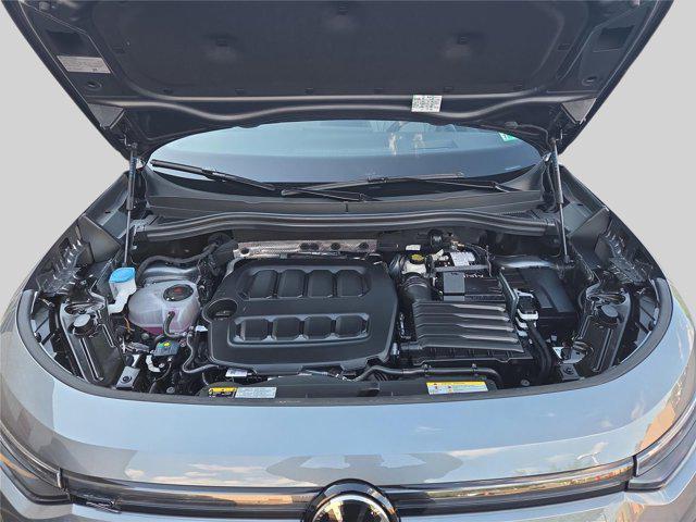 new 2025 Volkswagen Tiguan car, priced at $36,645