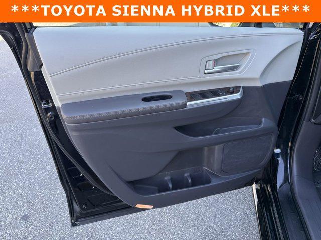 used 2023 Toyota Sienna car, priced at $44,499