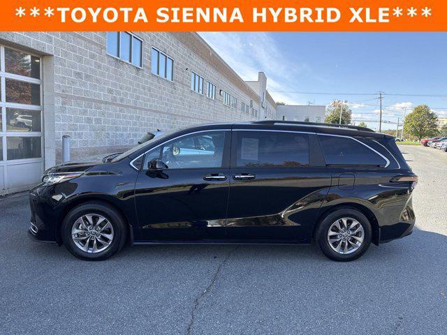 used 2023 Toyota Sienna car, priced at $44,499