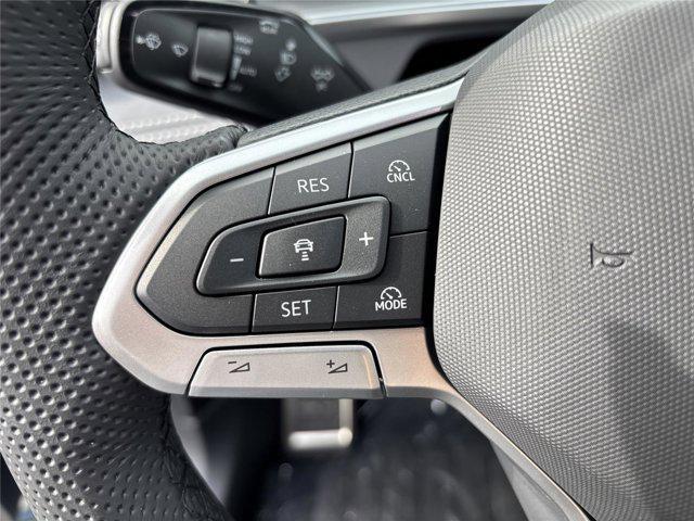 new 2025 Volkswagen Tiguan car, priced at $37,894