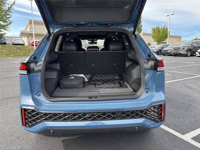 new 2025 Volkswagen Tiguan car, priced at $37,894