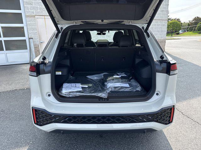 new 2025 Volkswagen Tiguan car, priced at $36,850