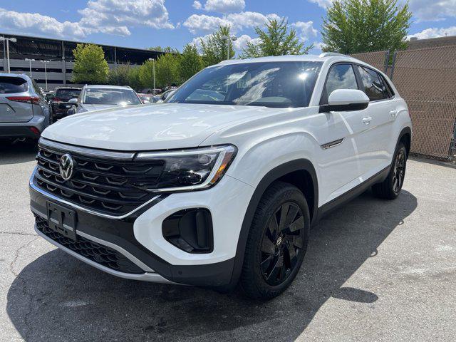 new 2024 Volkswagen Atlas Cross Sport car, priced at $36,558