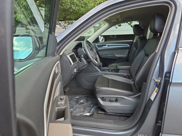 used 2023 Volkswagen Atlas car, priced at $28,999