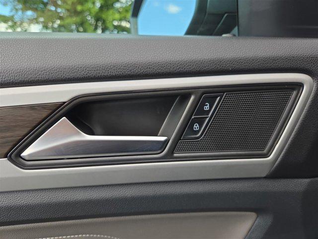 used 2023 Volkswagen Atlas car, priced at $28,999