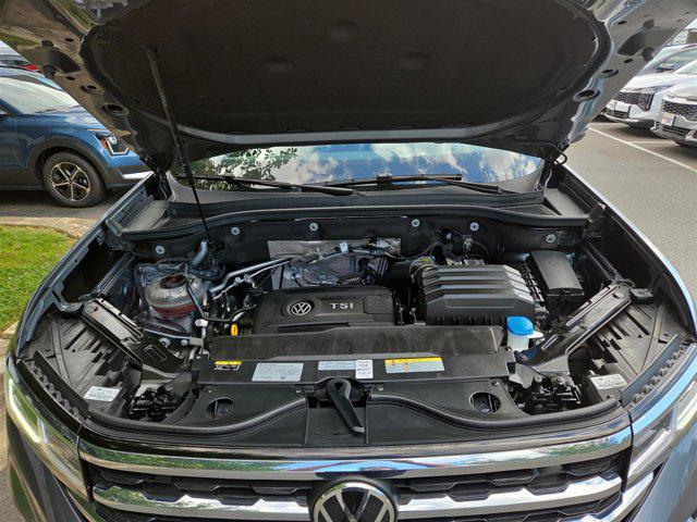 used 2023 Volkswagen Atlas car, priced at $28,999