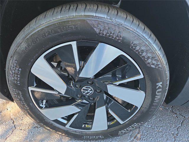 new 2026 Volkswagen Atlas Cross Sport car, priced at $47,590