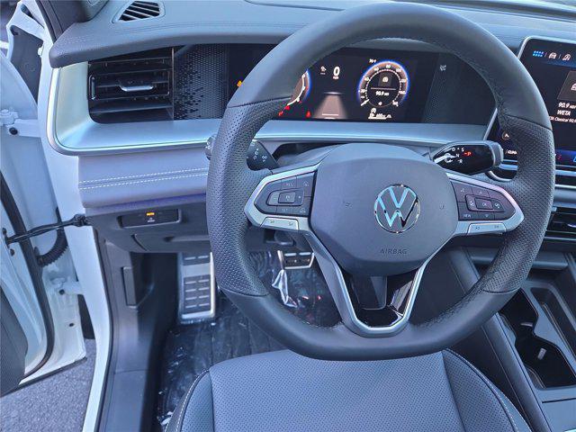 new 2025 Volkswagen Tiguan car, priced at $33,014