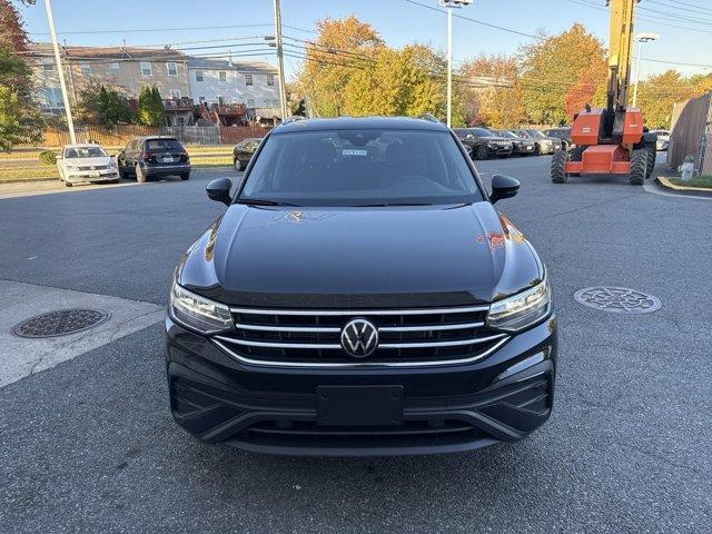 new 2024 Volkswagen Tiguan car, priced at $30,016