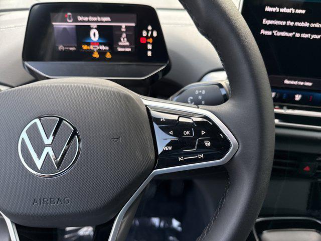 new 2025 Volkswagen ID.4 car, priced at $48,943