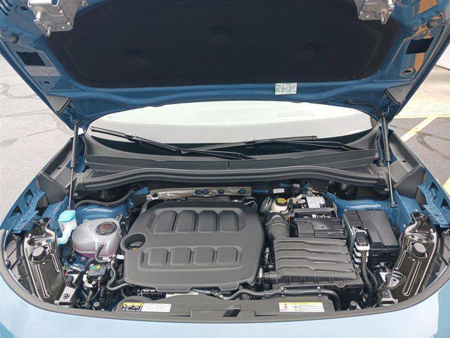 new 2025 Volkswagen Tiguan car, priced at $36,787