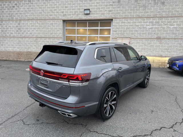 new 2025 Volkswagen Atlas car, priced at $48,475