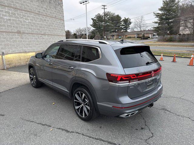 new 2025 Volkswagen Atlas car, priced at $48,475