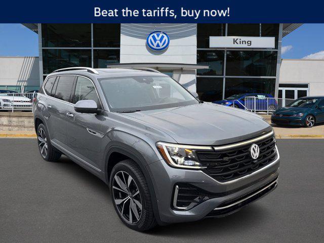 new 2025 Volkswagen Atlas car, priced at $51,200