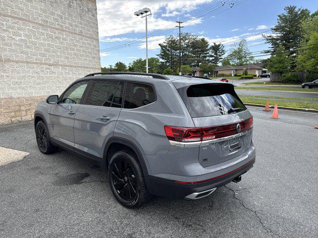 new 2025 Volkswagen Atlas car, priced at $44,983