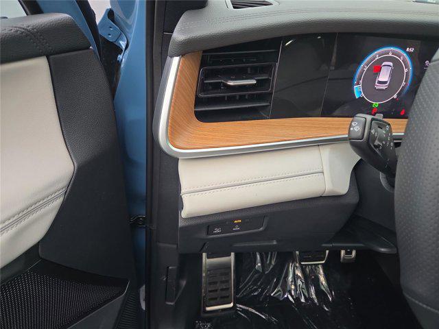 new 2025 Volkswagen Tiguan car, priced at $41,726